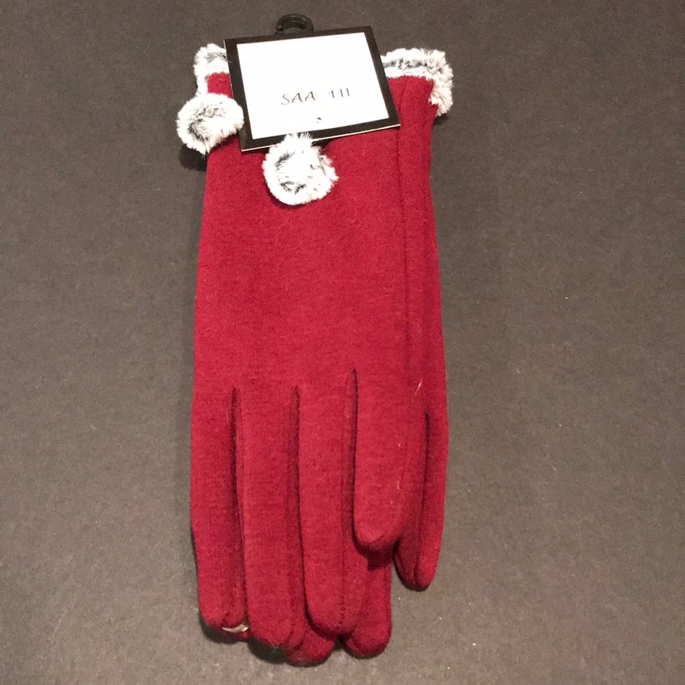 Saachi gloves